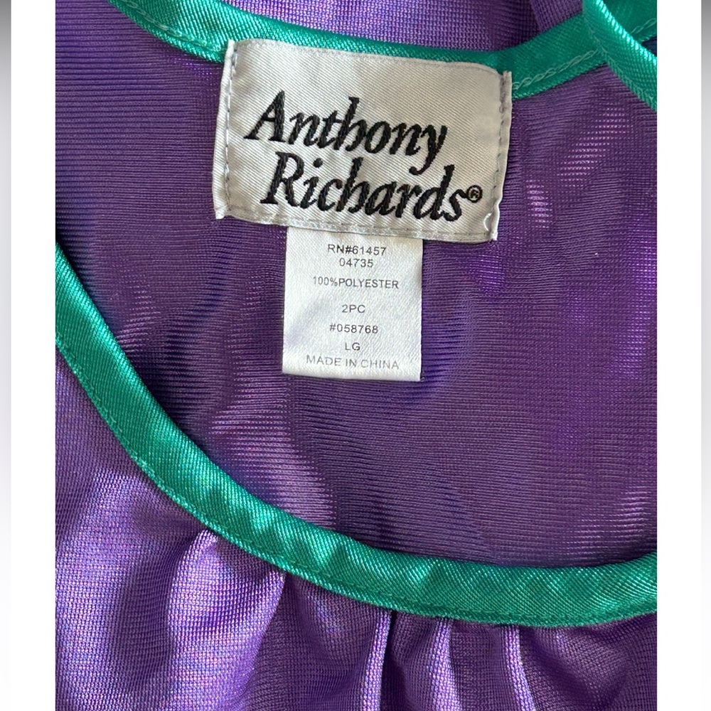 💚💜 2 VINTAGE ANTHONY RICHARDS NIGHTGOWNS! GORGEOUS COLORS! RARE!! - Picture 9 of 16